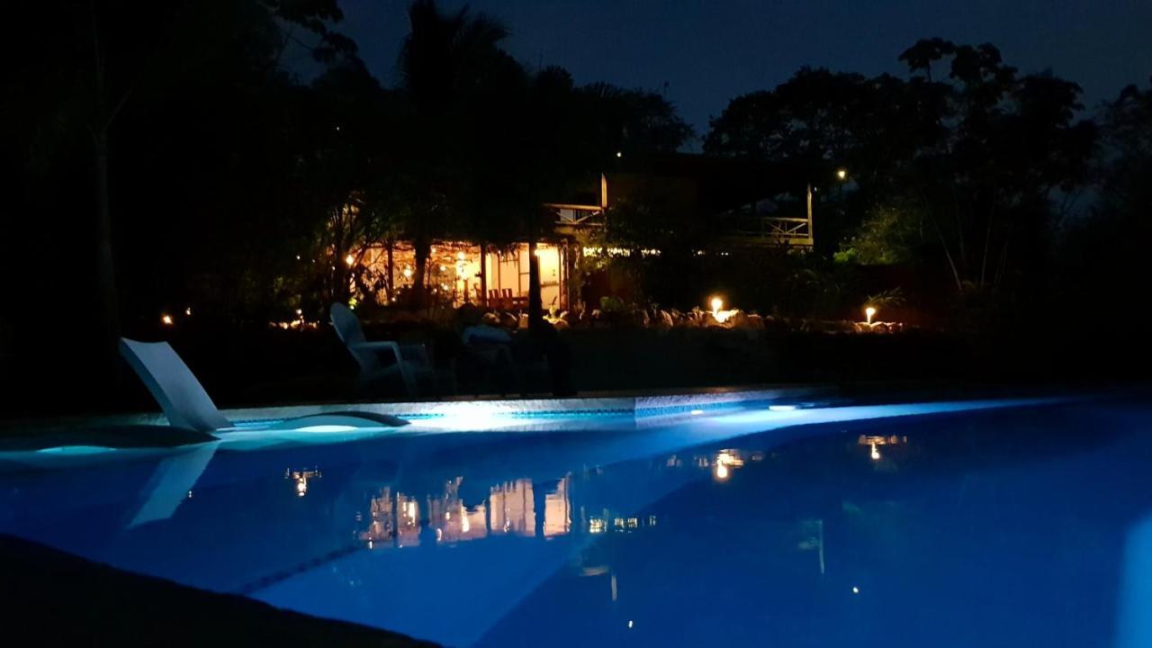 Vanilla Hills Resort San Ignacio Buitenkant foto